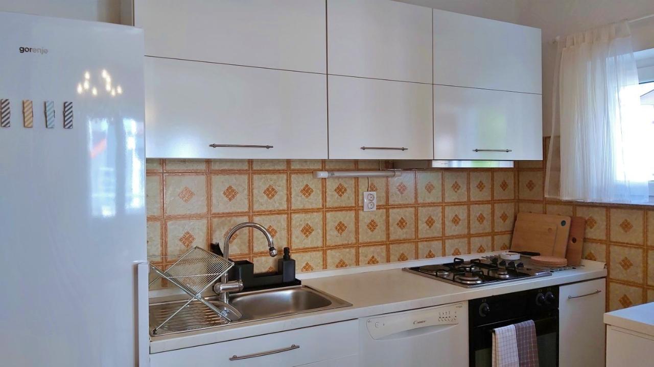 Apartment Juta Mimice Exterior foto